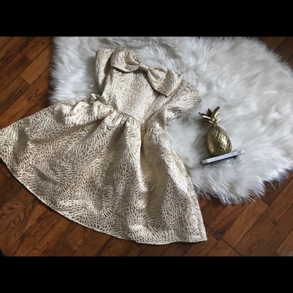 F21 Strapless Bow Cocktail Gold & Cream Dress - Picture 8 of 9